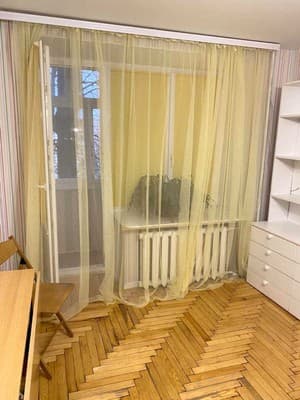 2-ком. по ул. Запорожской 15 4