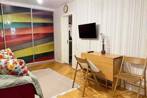 2-ком. по ул. Запорожской 15 3