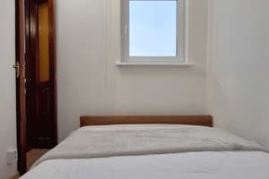 4 кровати с кондиционером и балконом. Alex Apartments. 14