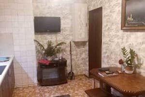 777 метро Дворец Украины 9