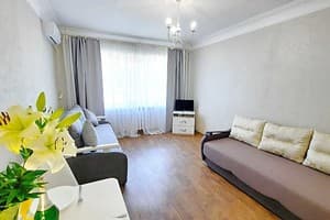 Alex Apartments. White rotunda. 2
