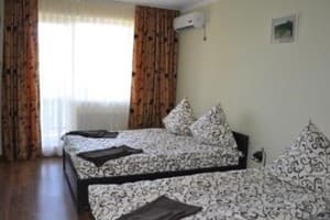 Отель Аметист. Стандарт трехместный  3