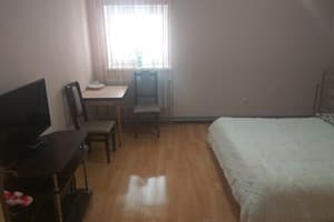 Андреевский 8