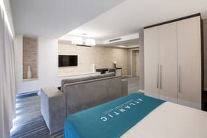 Отель Atlantic Garden Resort Hotel. Полулюкс двухместный c ванной 1