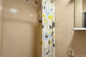Готель Bloom Hotel. Стандарт двомісний twin 9