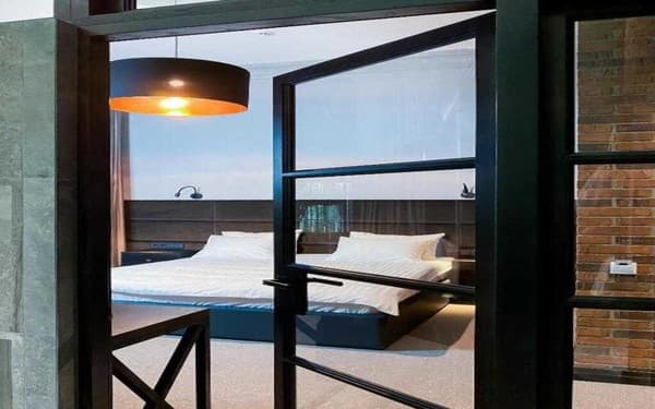 Brik Hotel 4
