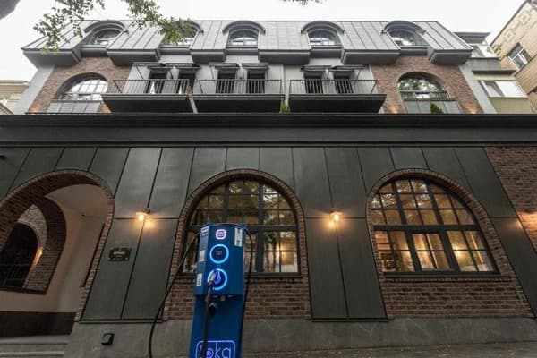 Brik Hotel 6