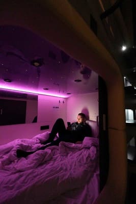 Capsule Hotel Constellation 91 21