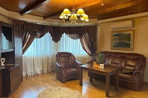 Гостиный двор Чарда. Люкс двухместный + 2 доп. места для детей 5