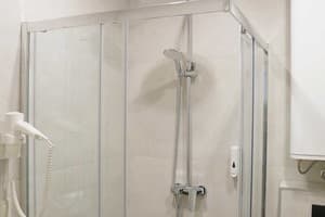 Гостинично-ресторанный комплекс Дубовый гай. Улучшенный двухместный с балконом 4