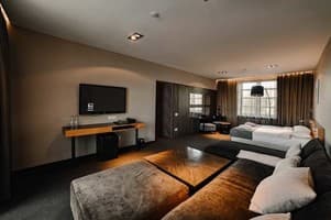Готель EVE BOUTIQUE LAKEFRONT RESORT. Делюкс двомісний  3