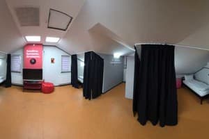 Хостел Fire Station Hostel. Место в общем 6-местном номере  7