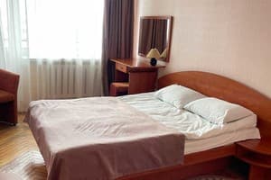 Отель Гетьман. Стандарт двухместный  4