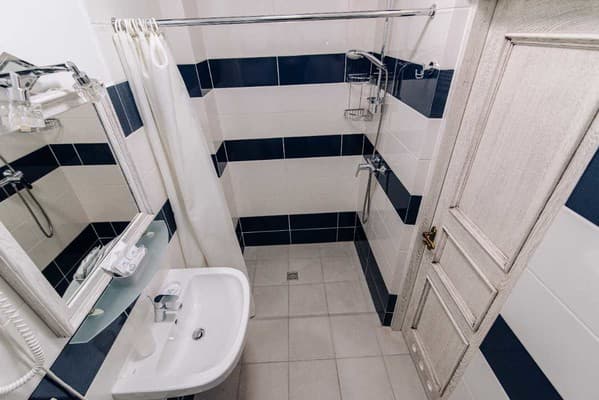 Голд Георг Палац 7