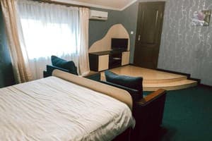 Отель Koral. Улучшенный трехместный  6