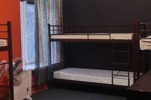 Kosher Hostel 8