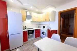 Красное и белое,Alex Apartments (бесконтактное заселение 24/7) 4