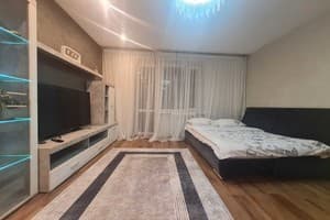 Lutsk Apartment возле автостанции, ул. Кравчука, 40 1
