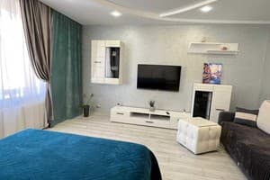 Lutsk, ул. Зацепы, 4 2