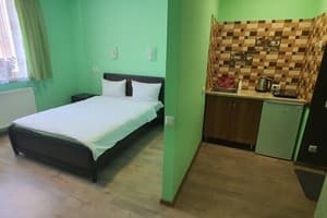 Luxor Inn & Suites 5