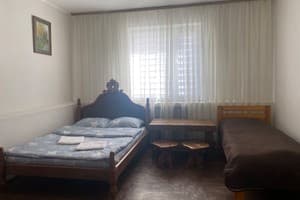 Мини-отель MOYENNE APART HOTEL. Стандарт трехместный  1