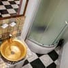 Мини-отель Mamba Hotel. №2 Семейный номер с кинотеатром и качелью – в укрытии 12