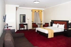 Готель Menorah Hotel. Бізнес тримісний Стандарт (тримісне розміщення) 1
