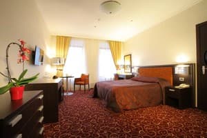 Готель Menorah Hotel. Класік одномісний Стандарт (одномісне розміщення) 1