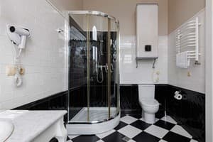 Отель Modern Art-hotel. Люкс 4-местный  6