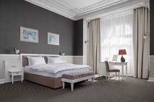 Отель Modern Art-hotel. Люкс 4-местный  2