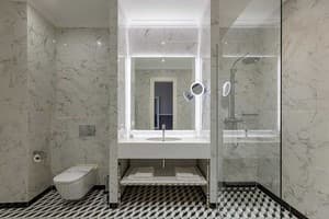 Отель Modern Art-hotel. Улучшенный двухместный с 1 или 2 кроватями (завтрак включен) 5