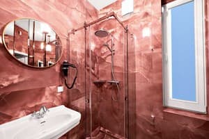 Апарт-отель Mola Mola Apart Hotel. Люкс двухместный (Парфюмер) двокімнатний 7