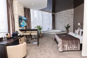 Спа-отель NEMO Hotel Resort & SPA. Люкс двухместный вид на город +1 3