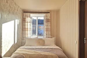 Напротив театра им.Гоголя (Alex Apartments (бесконтактное поселение 24/7) 8