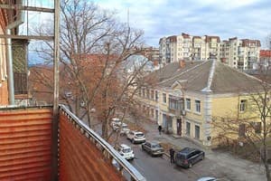 Напротив театра им.Гоголя (Alex Apartments (бесконтактное поселение 24/7) 20