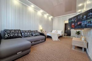 Квартира Однокомнатная с 2 кроватями, ванной и кондиционером. Alex Apartments