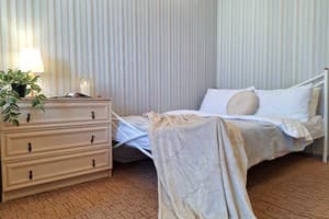 Однокомнатная с 2 кроватями, ванной и кондиционером. Alex Apartments 3