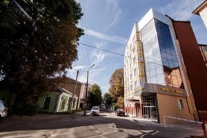 Optima Ровно 10