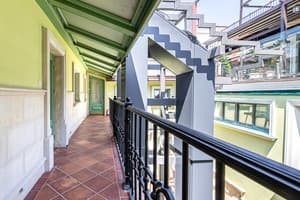 Отель Oysters&Bubbles Gastro Hotel. Rynok square