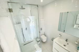 Квартира Панорамные SKY HOUSE. Бесключевой доступ в ЖК Туркиш Сити. Апартаменты двухместный  13