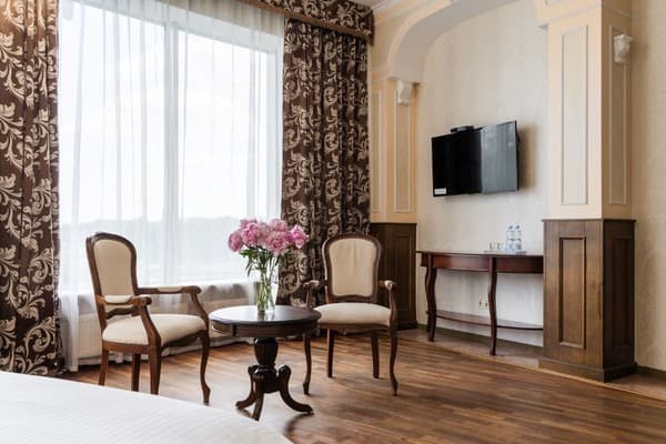 Печерский 3