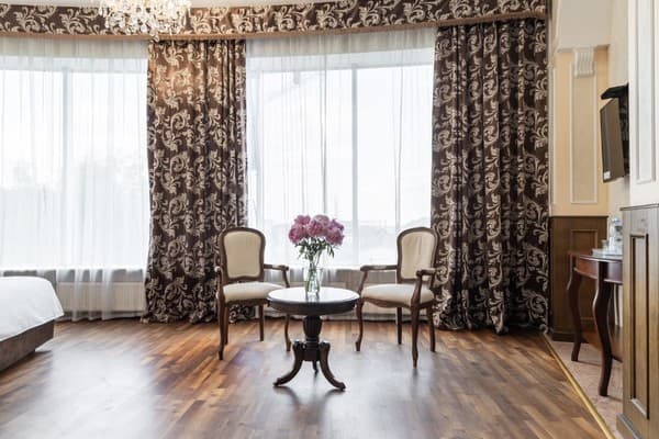 Печерский 25