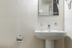 Отель Печерский. Семейный трехместный Люкс 11