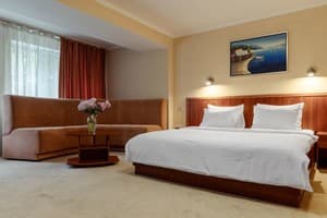 Отель Печерский. Семейный трехместный Люкс 2