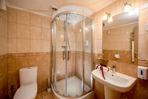 Отель Писанка Hotel & SPA. Стандарт трехместный улучшеный с балконом  2