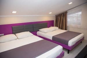 Апарт-отель Пушкинская 64 в самом центре. Апартаменты 4-местный двухуровневые 1