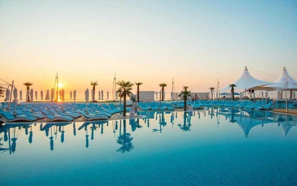 Resort & Spa Hotel NEMO 90