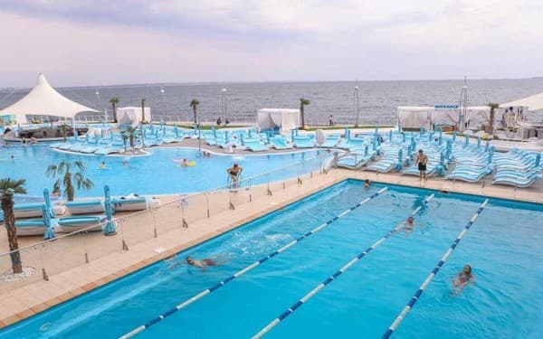 Resort & Spa Hotel NEMO 73