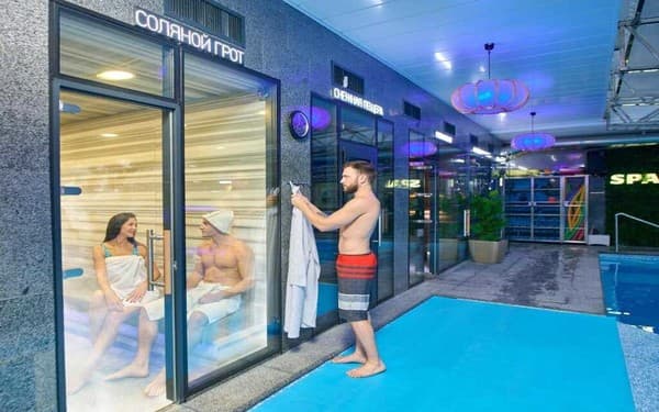 Resort & Spa Hotel NEMO 77