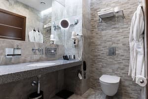 Спа-отель Resort & Spa Hotel NEMO. Улучшенный 4-местный вид на море (смежные комнаты) +2 12
